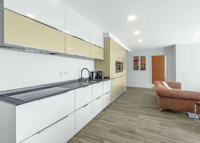 Monthly La Concha Breeze By Sweet * San Sebastian