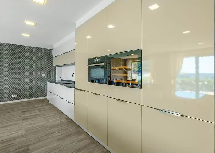 Monthly La Concha Breeze By Sweet *