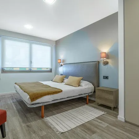 Monthly La Concha Breeze By Sweet سان سيباستيان