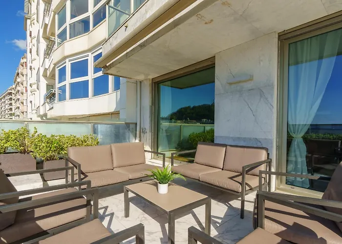 Monthly La Concha Breeze By Sweet