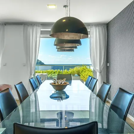 Monthly La Concha Breeze By Sweet * San Sebastian